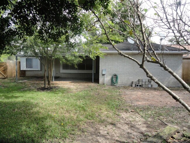 Building Photo - 16414 Paint Rock Rd
