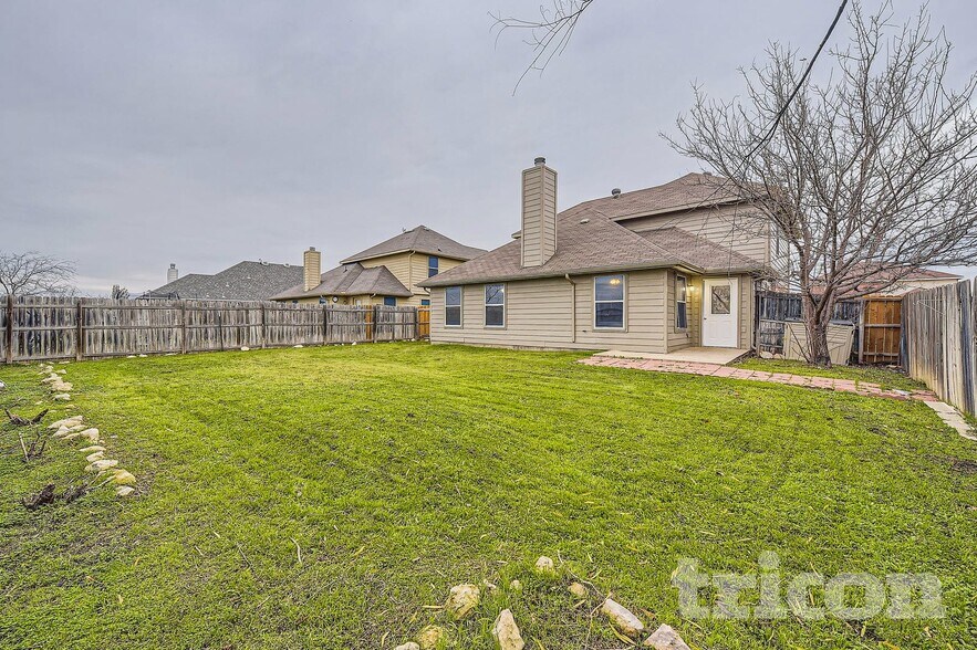 Building Photo - 12713 Carpenter Ln