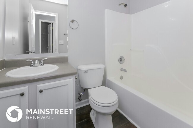 Building Photo - 548 Rosalind Terrace