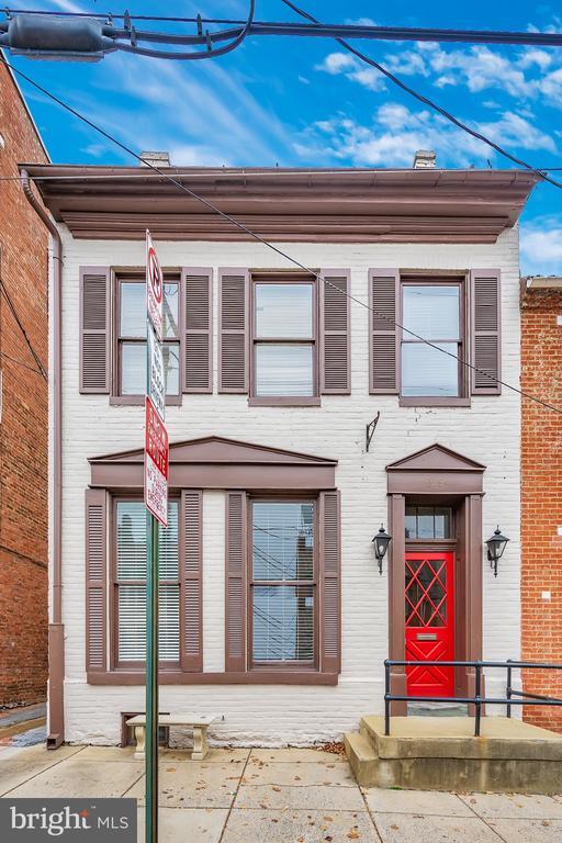 Building Photo - 315 E Patrick St
