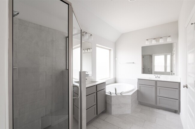 Building Photo - 10402 Cecilia Star Ln