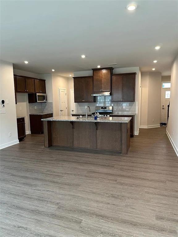 Building Photo - 247 Salt Lk Ln