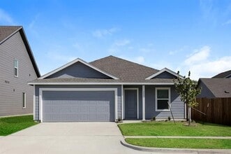 Building Photo - 2745 Bronte Blvd