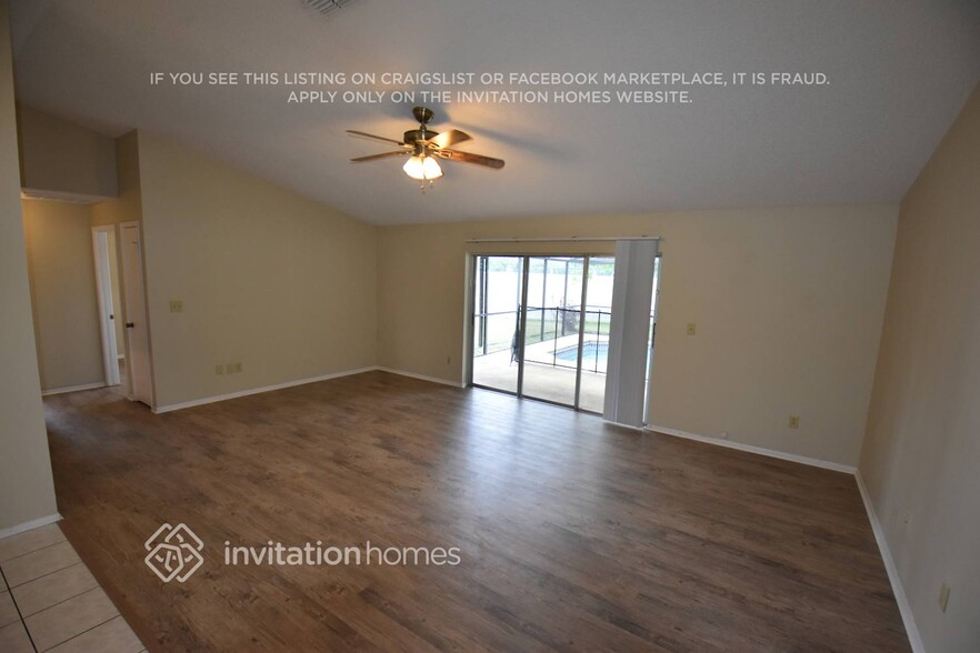 Building Photo - 5014 Oakshire Dr