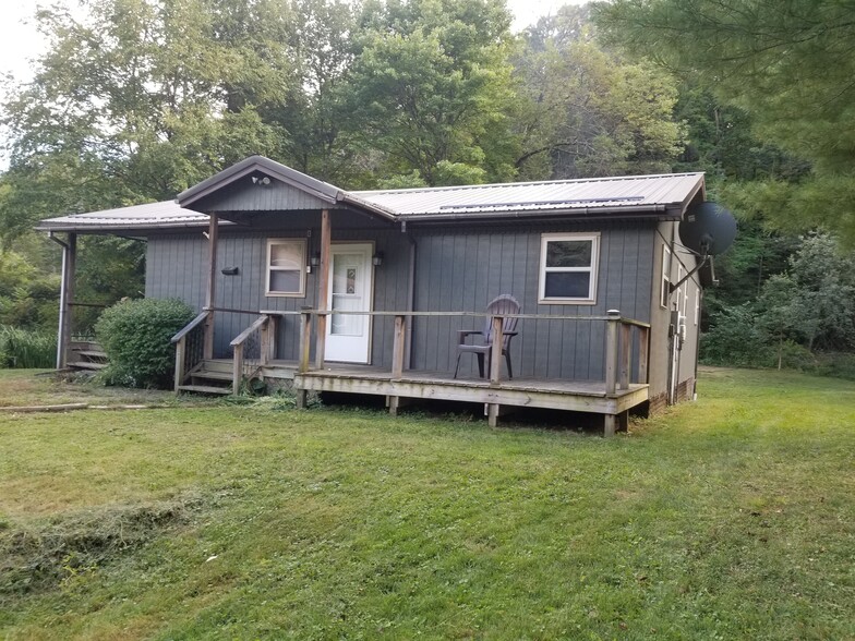 Front Porch - 1347 Mead Run Rd