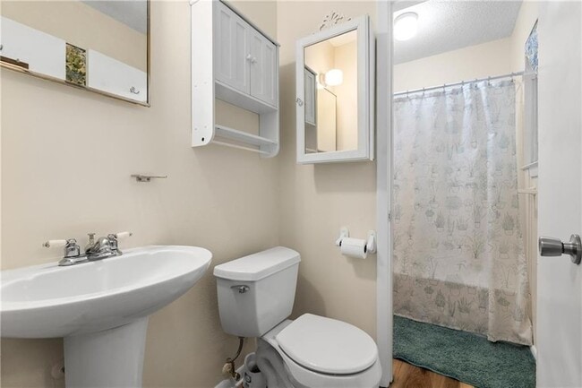 Building Photo - 4469 Blackwell Nursery Rd