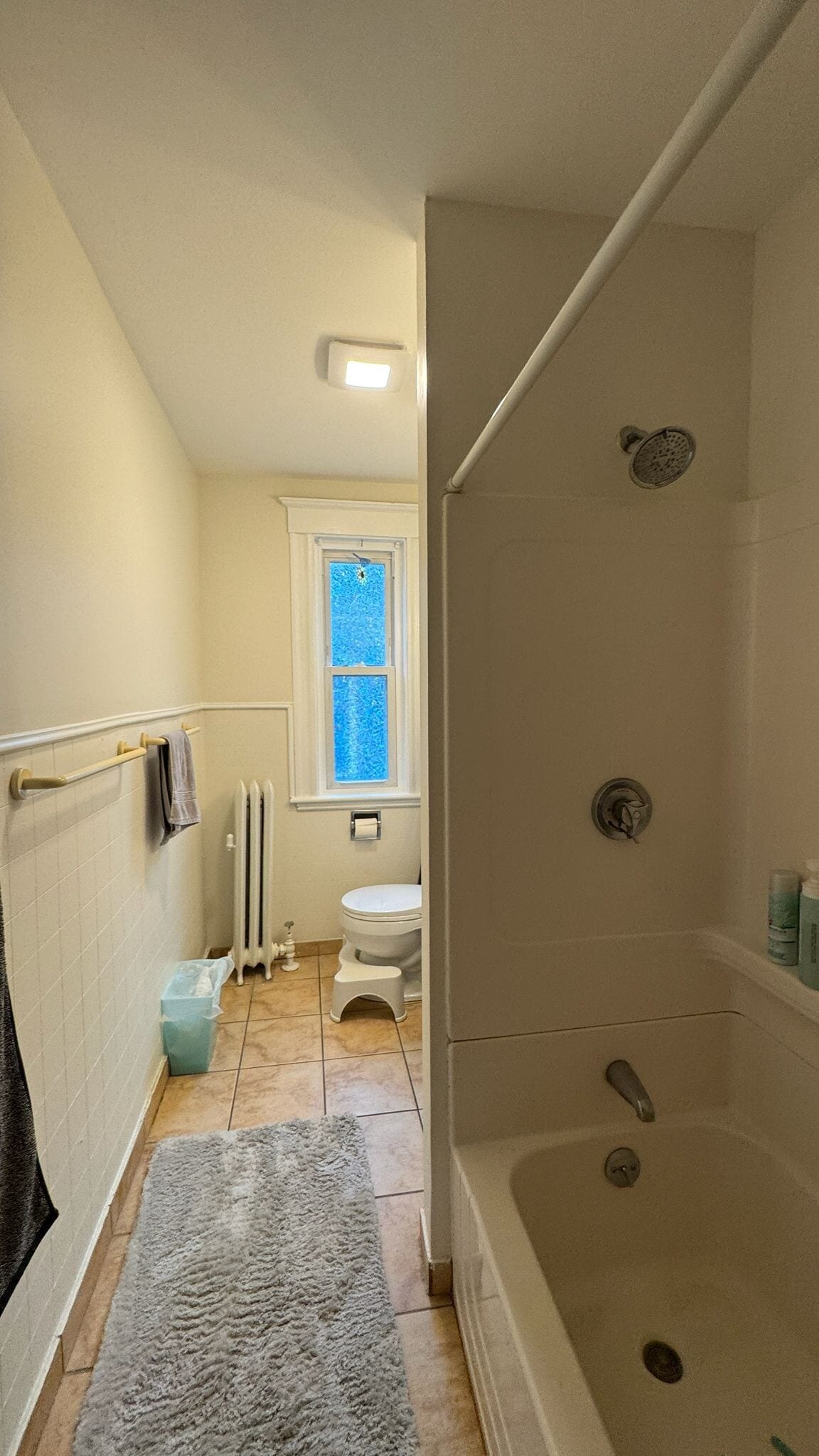 Building Photo - 66 Hall Ave