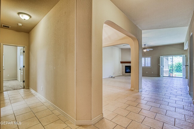 Building Photo - 5940 Los Pueblos Dr