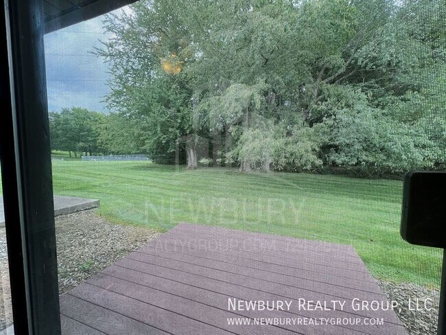 Building Photo - 18 Clearview Meadows