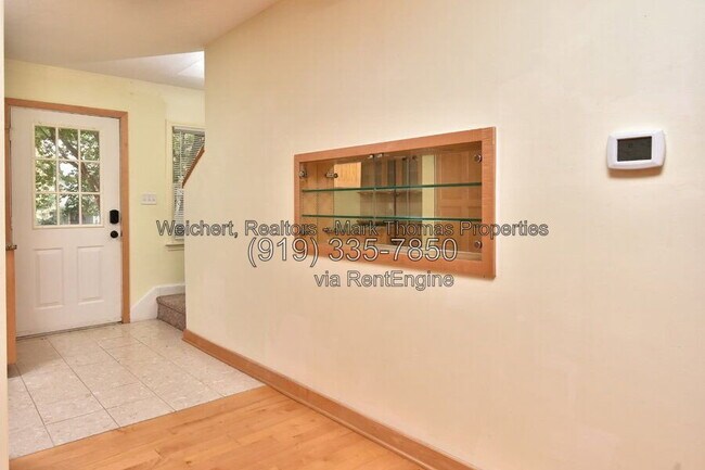 Building Photo - 102 Mallard Ct
