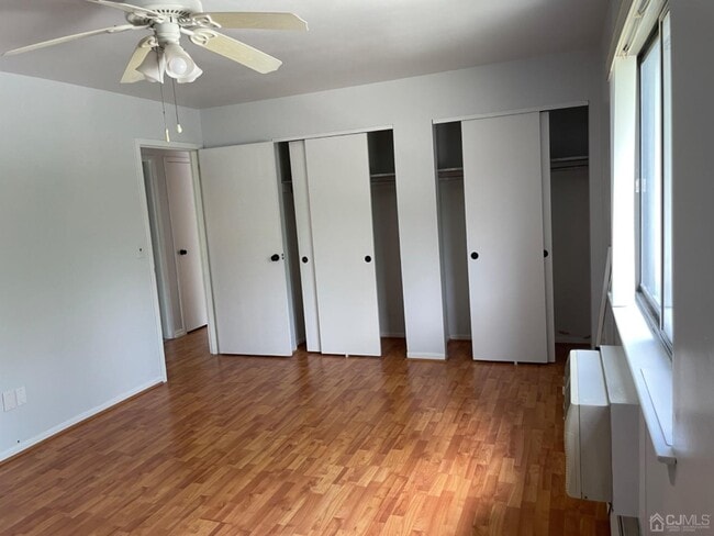 Building Photo - 104 Cricket Ln