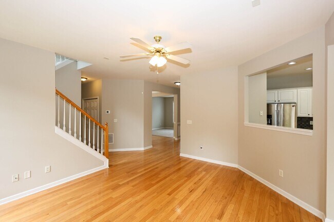 Building Photo - 2895 Haynes Club Cir SW