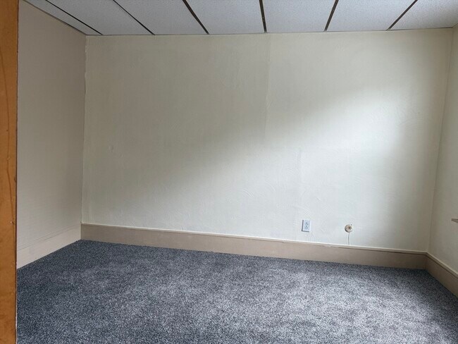 Building Photo - 125 High St