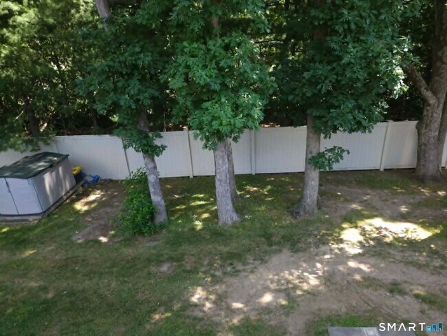 Building Photo - 371 Emmett St