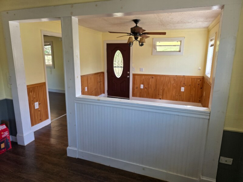 Building Photo - 52 Elkins Branch Rd