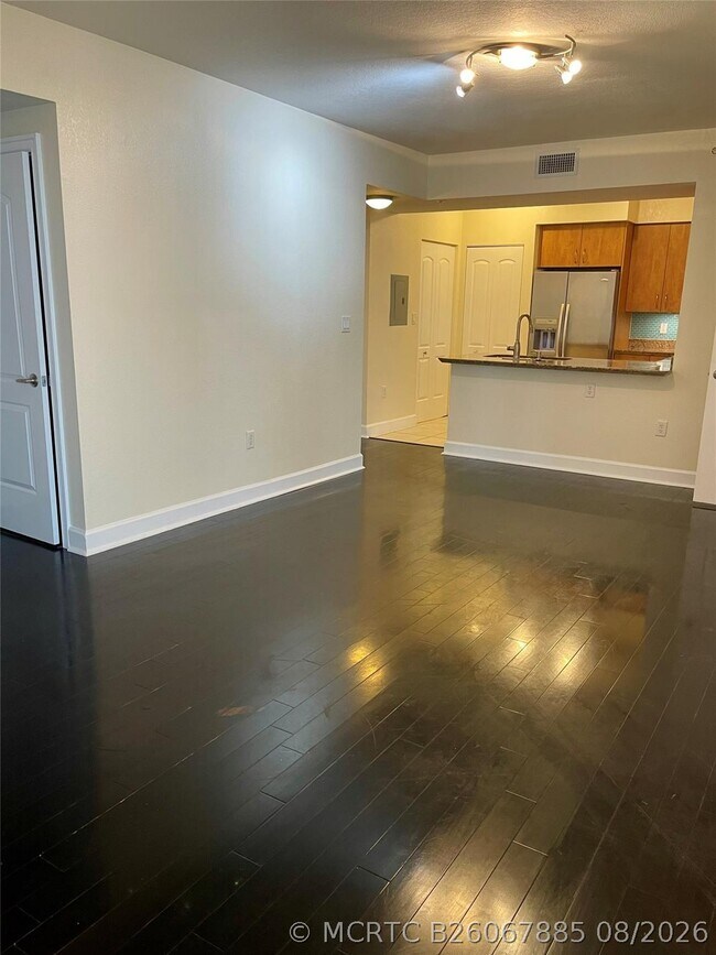 Building Photo - 1830 Radius Dr