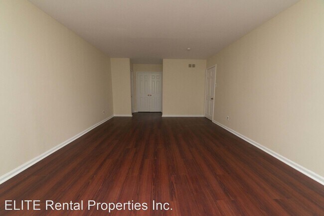 Building Photo - 4 br, 2.5 bath House - 440 Cricket Lane