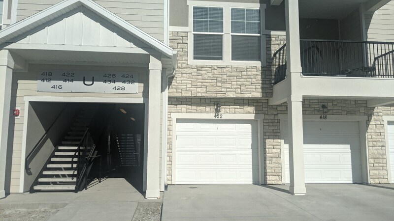 Building Photo - 422 N 360 W