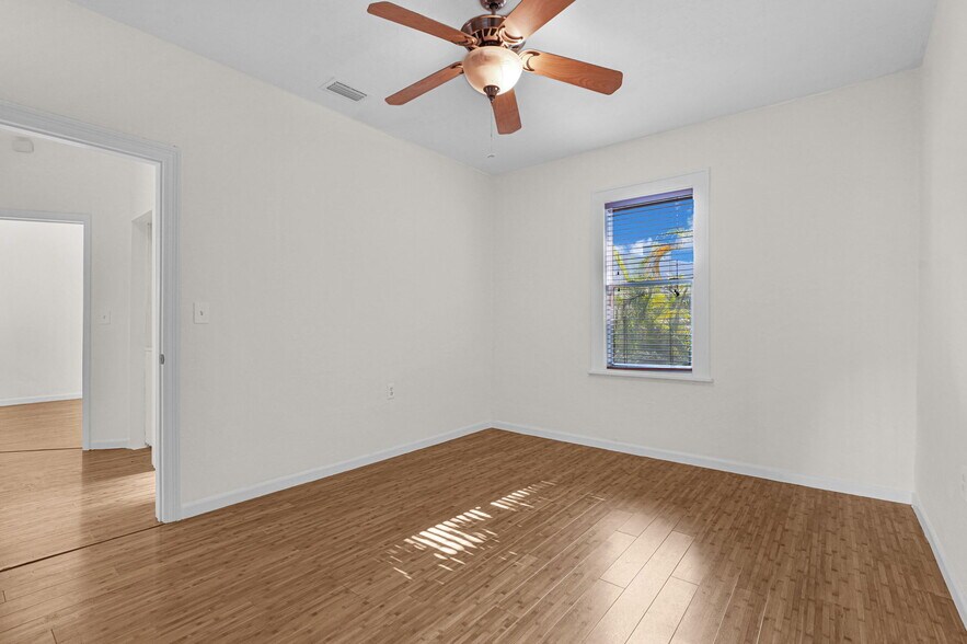 Building Photo - 126 NW 48th St