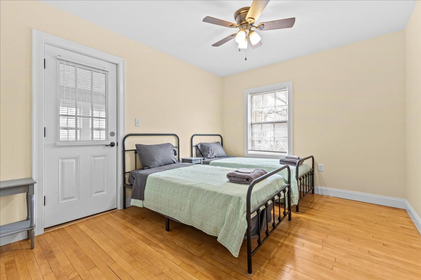 Building Photo - 416 Pearl St