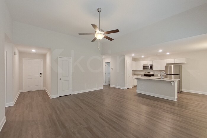 Building Photo - 106 Western Red Cedar Dr