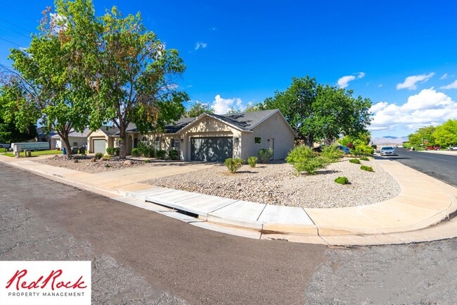 Building Photo - 1115 N 1340 W Cir