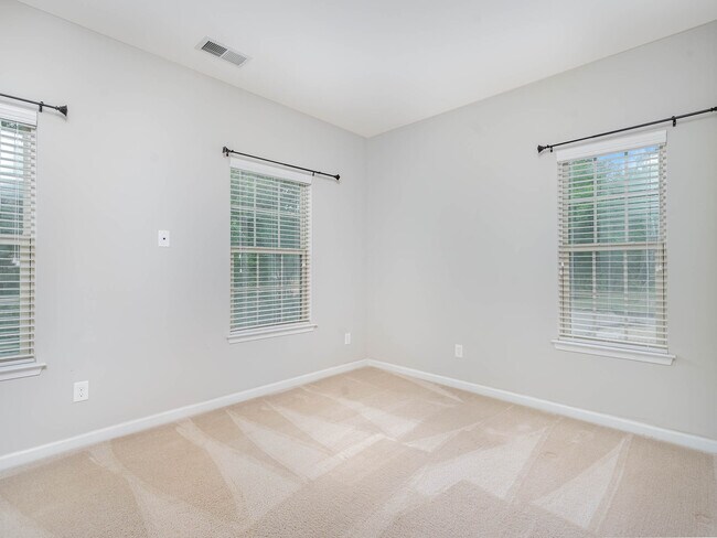 Building Photo - 13844 Winmau Ln
