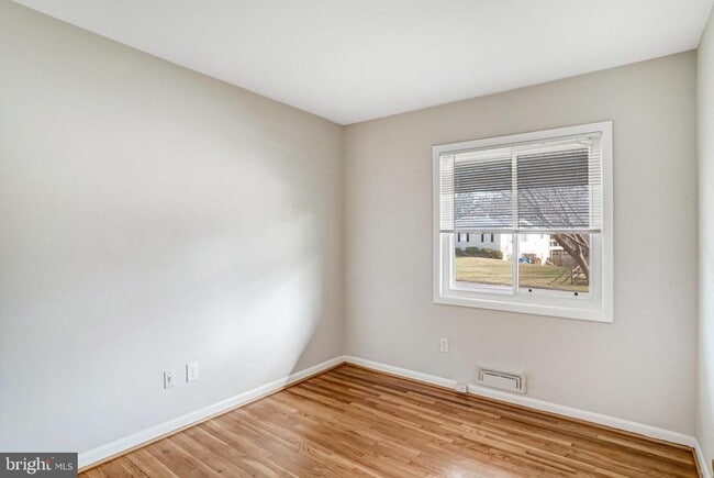 Building Photo - 4304 San Carlos Dr