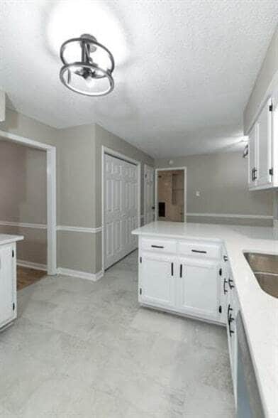 Building Photo - 9102 Valkrie Ln