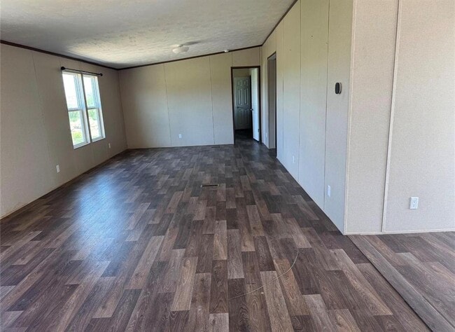 Building Photo - 104 Dockal Dr