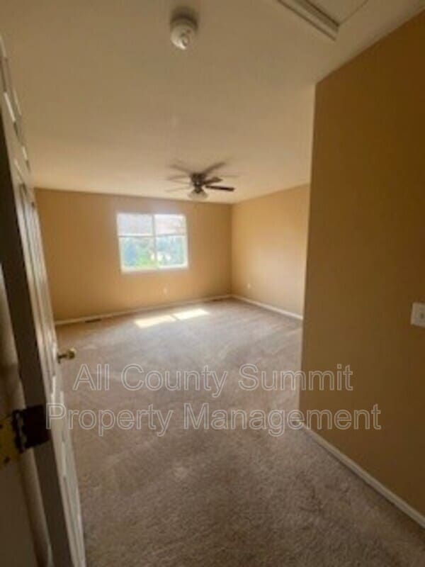 Building Photo - 3745 S Quatar Way