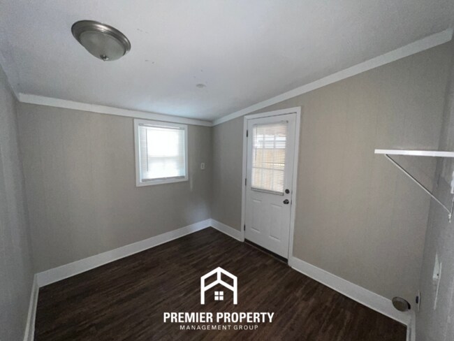 Building Photo - 4392 Spring Harbor Dr