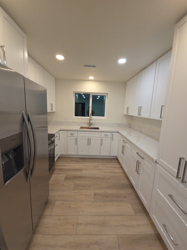 Building Photo - 1055 Via Esmeralda