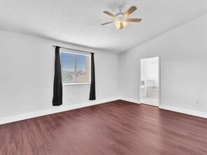 Building Photo - 9920 NW 19th Pl