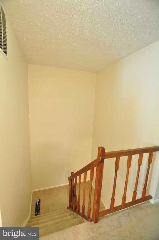 Building Photo - 17404 Founders Mill Dr
