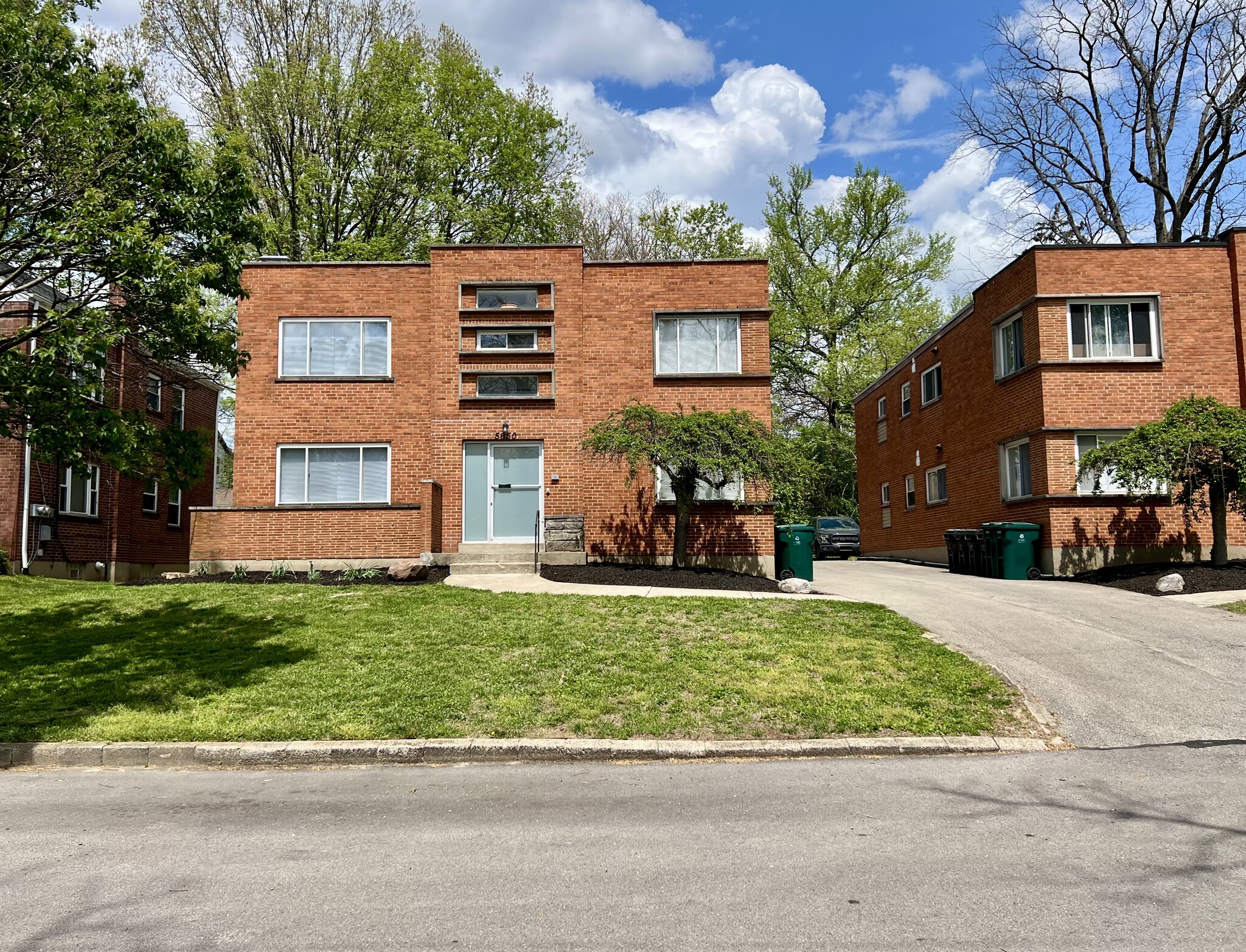 Building Photo - 5650 Macey Ave