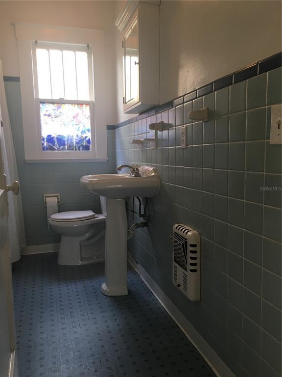 Building Photo - 113 E Vanderbilt St