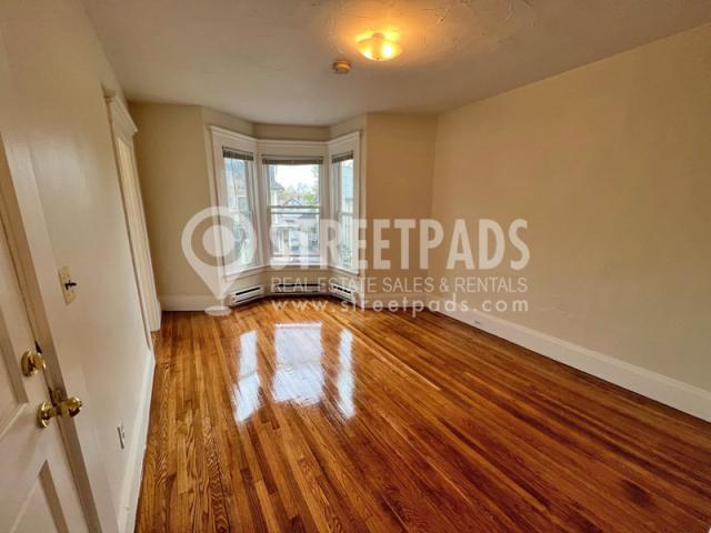 Building Photo - 1 bedroom in Cambridge MA 02139