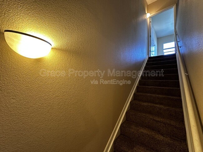 Building Photo - 5800 N Tower Dr