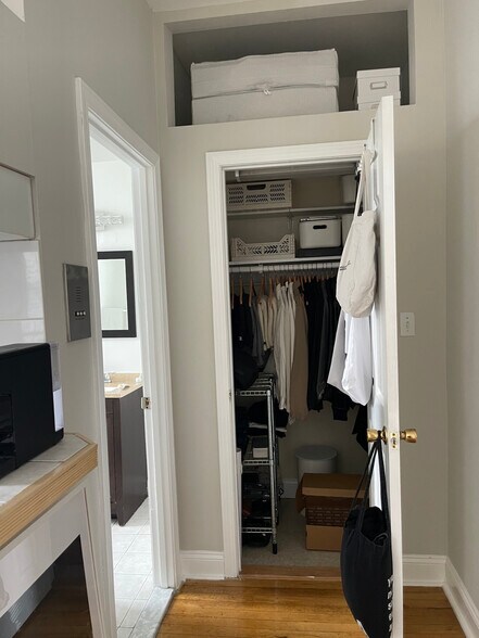 Building Photo - 1189 Commonwealth Ave