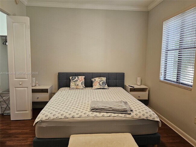 Building Photo - 2955 NW 126th Ave