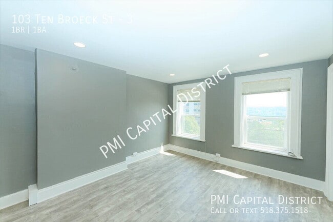 Building Photo - 103 Ten Broeck St