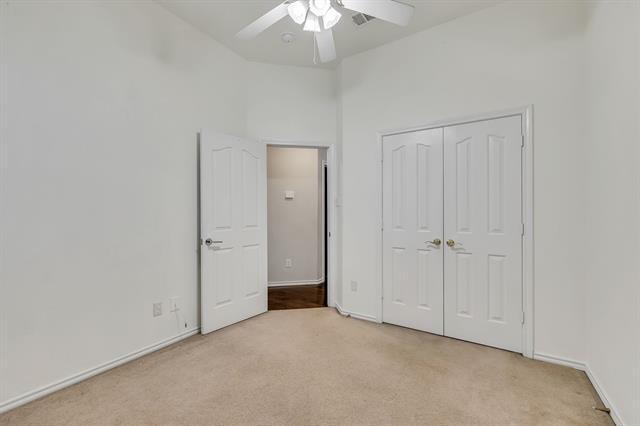 Building Photo - 4917 Woodmeadow Dr