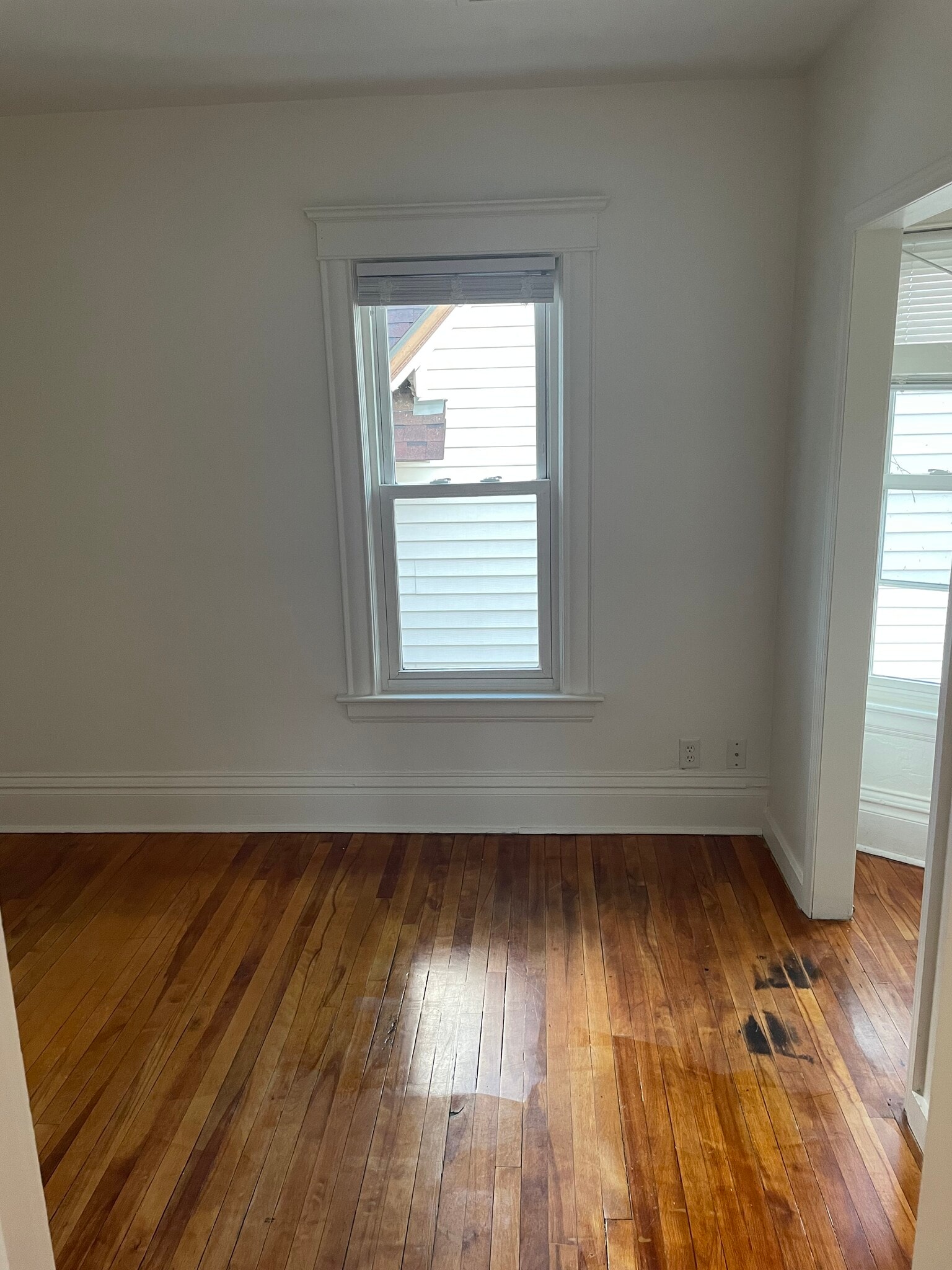 Building Photo - 2001 Grand St NE