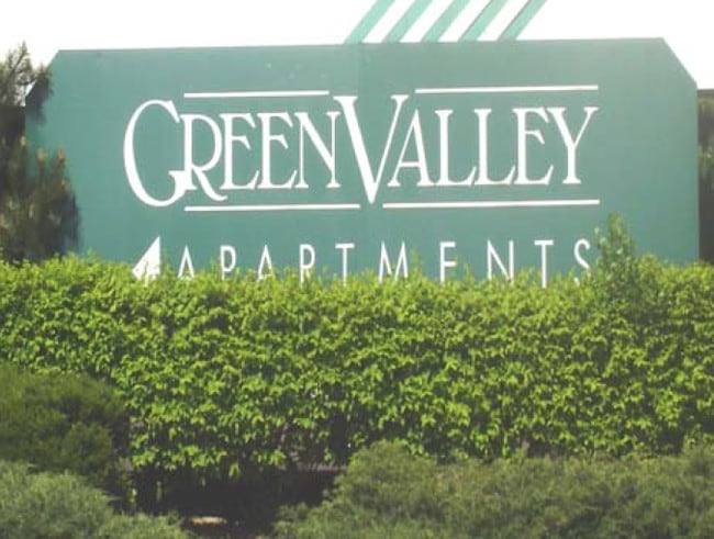 Building Photo - Green Valley Apartments