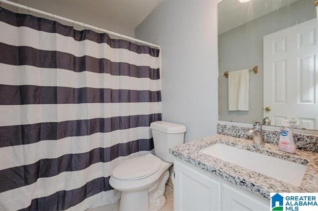 Building Photo - 218 Carl Nichols Dr