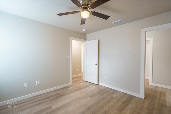 Building Photo - 2626 Baron Ave