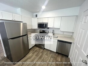 Building Photo - 1017 N 28th St