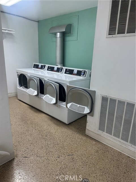 Building Photo - 5585 E Pacific Coast Hwy