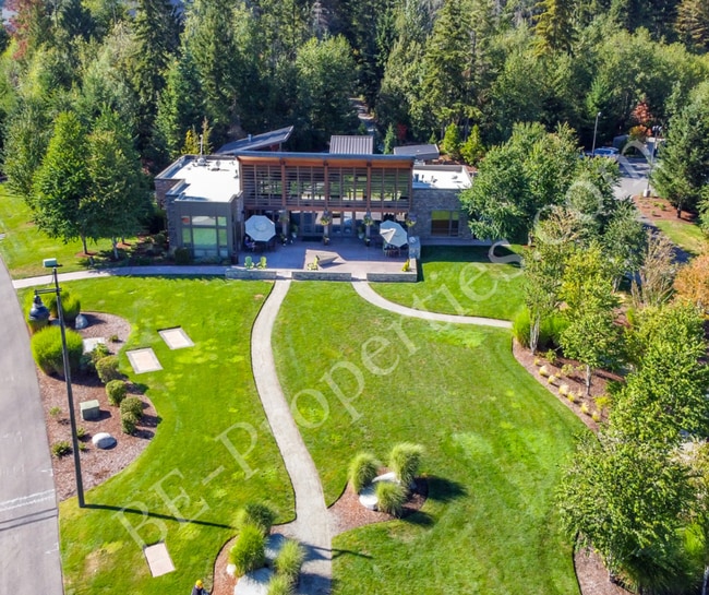 Building Photo - Lovely 4 bedroom 2.5 bathroom Tehaleh Home